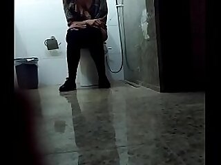 Hot Latina Spied In Toilet