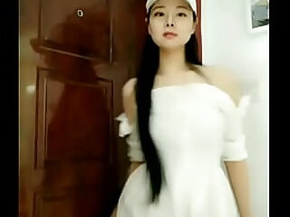 Beautiful asian young girl PerfectCompanion.me